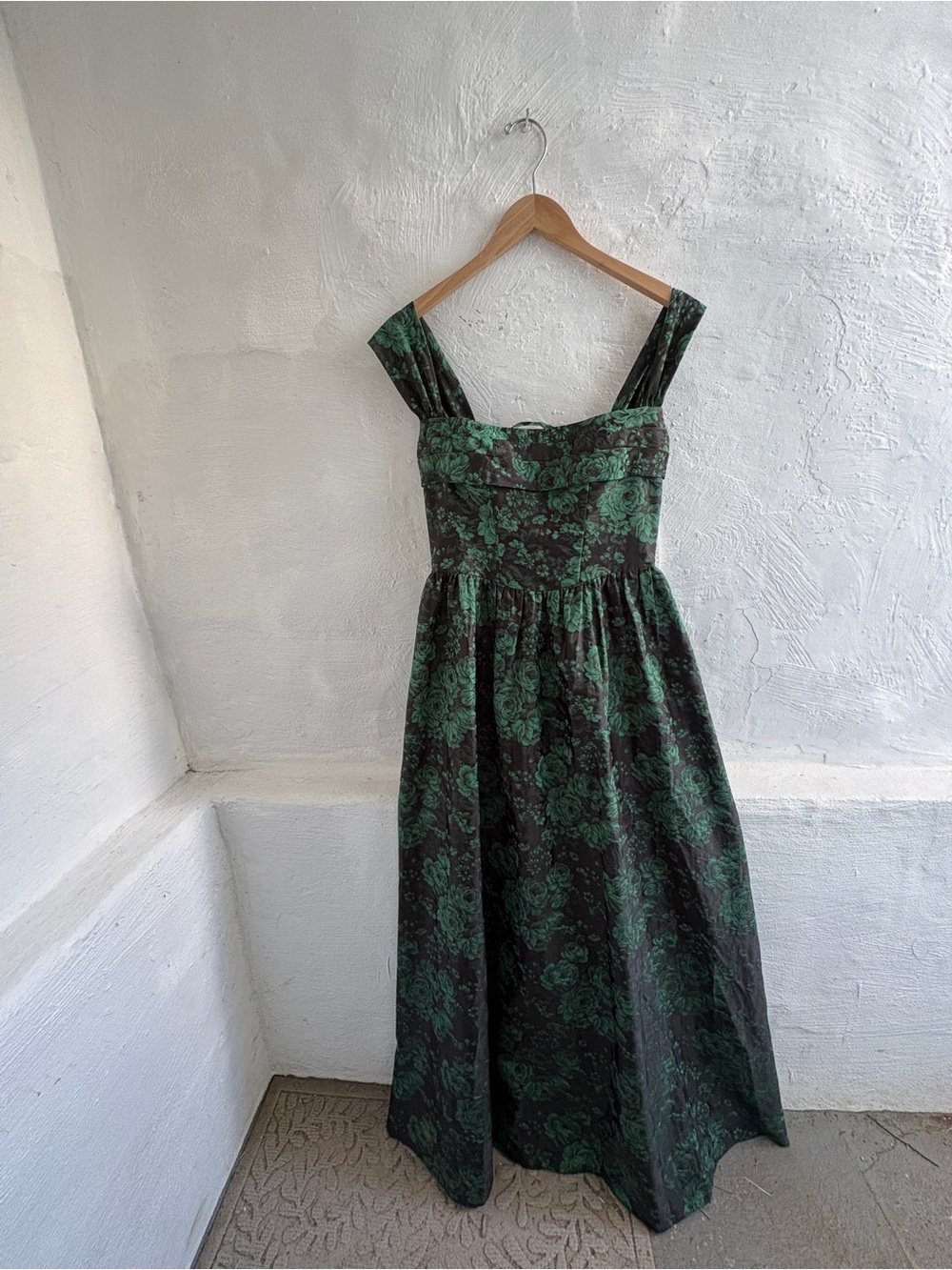 Azazie Atelier Runa Emerald Black Maxi Dress - Picture 4 of 11